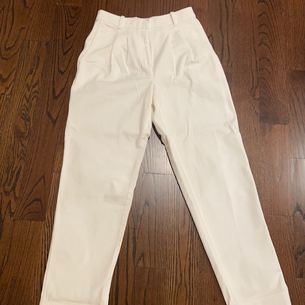 Aritzia Babaton white pants